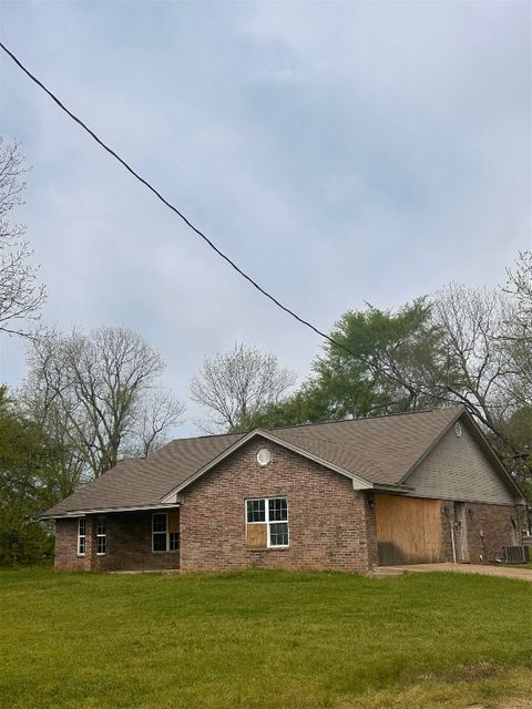 MLS: 1164333