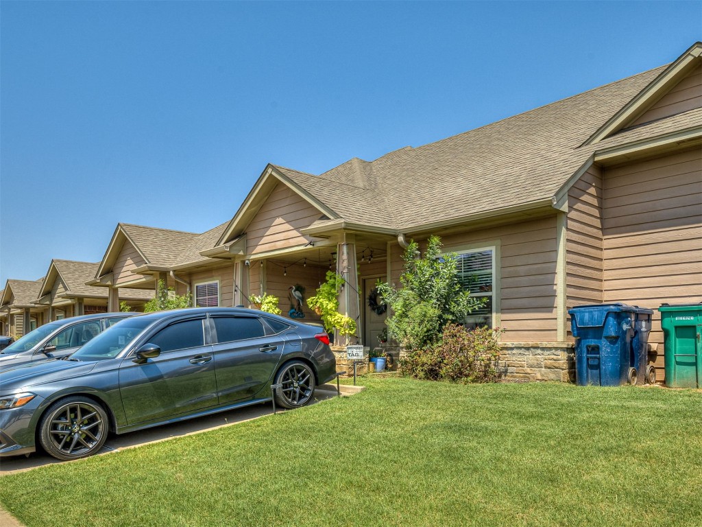917 SW 92nd Street - Photo 2