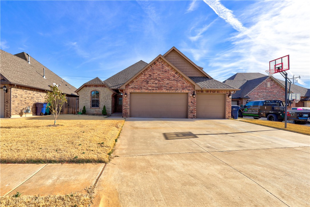 Photo 1 of 33 — 2304 Wheatfield Avenue, Yukon, OK 73099