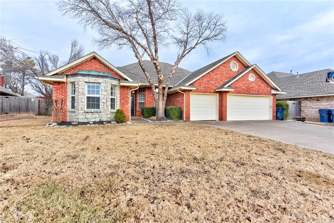 Photo 1 of 33 — 7321 NW 111TH Terrace, Oklahoma City, OK 73162