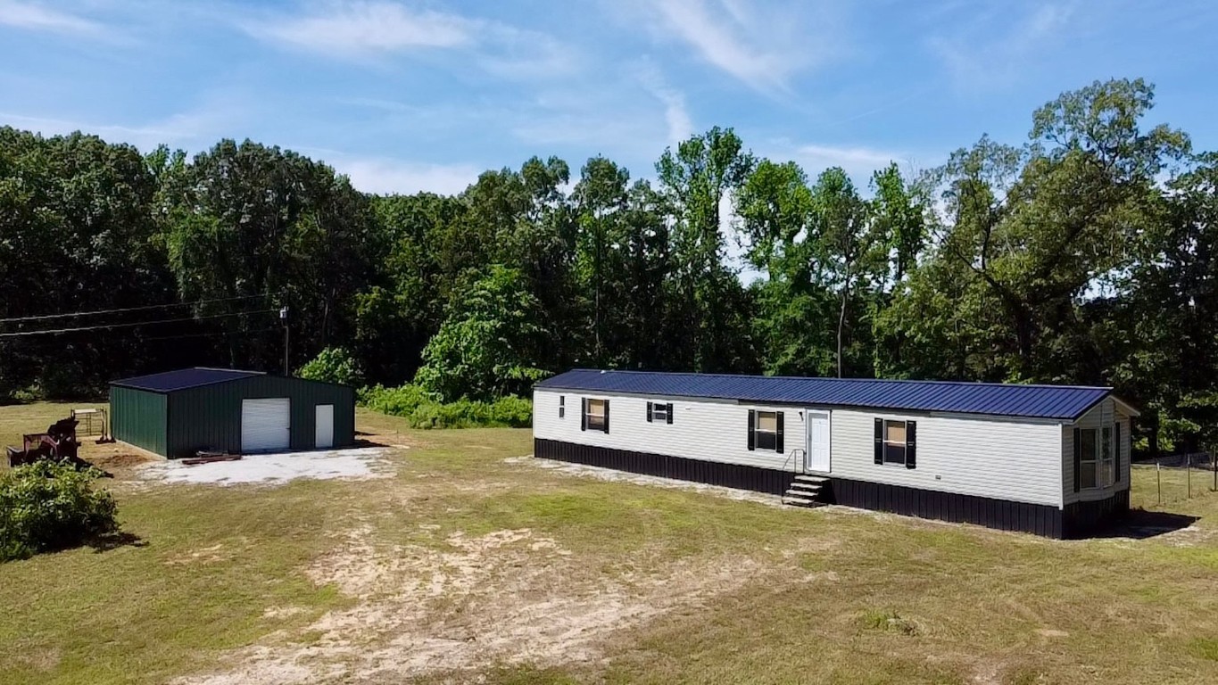 Photo 1 of 44 — 559 Poppy Road, Broken Bow, OK 74728