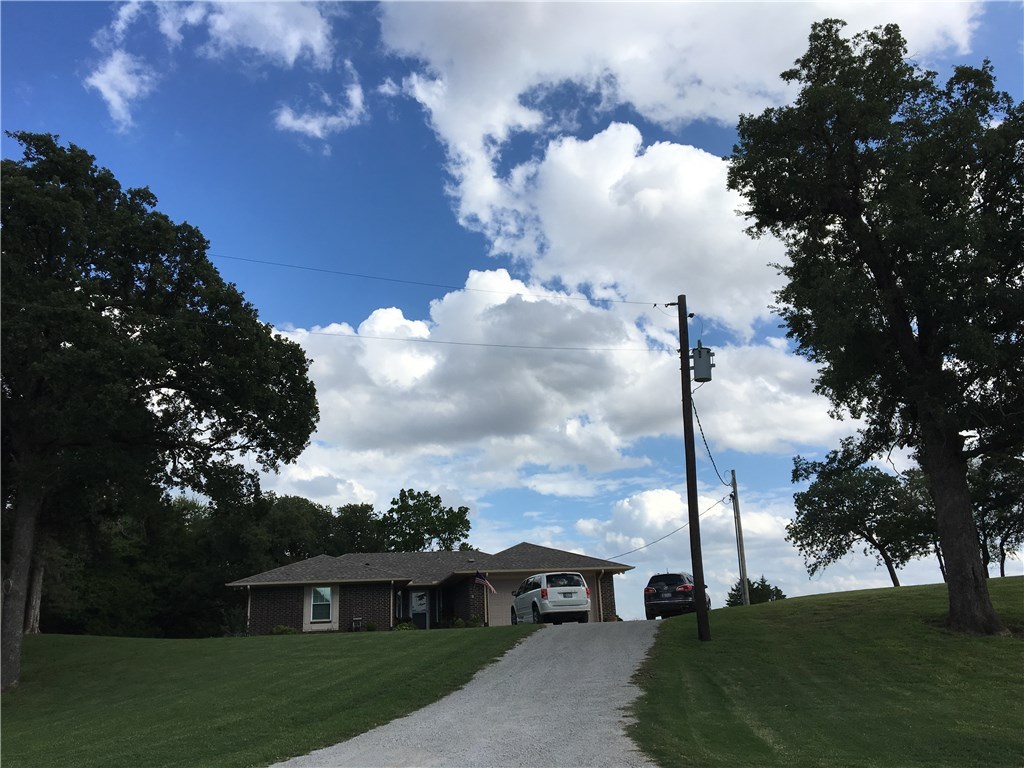 Photo 1 of 36 — 11803 W Cooksey Road, Crescent, OK 73028