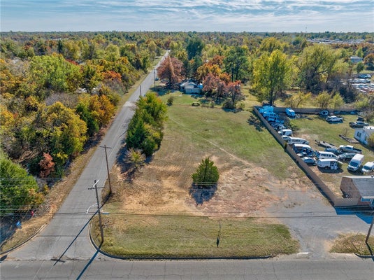 9234 NE 23RD ST, OKLAHOMA CITY, OK 73141 - Image f80277f859bfe9ec3ee5b75aa165d52a/1182123749