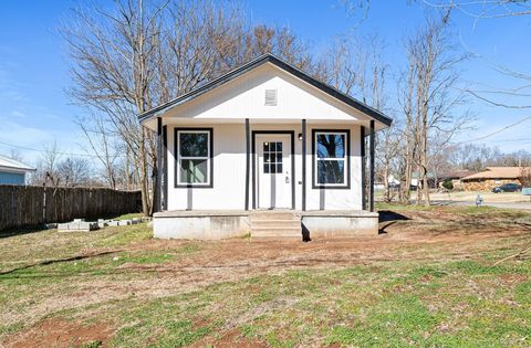 MLS: 1157973