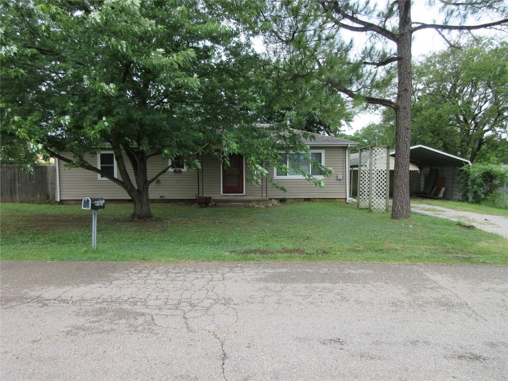Tecumseh, Oklahoma 74873, United States, 3 Bedrooms Bedrooms, ,2 BathroomsBathrooms,Residential,Active,164160