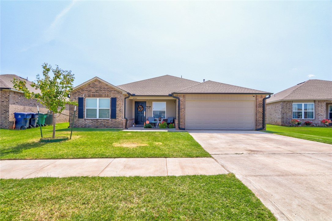 Photo 1 of 36 — 10704 SW 23rd Terrace, Yukon, OK 73099