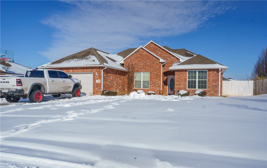 Photo 1 of 1 — 308 Boggy Creek Drive, Ardmore, OK 73401
