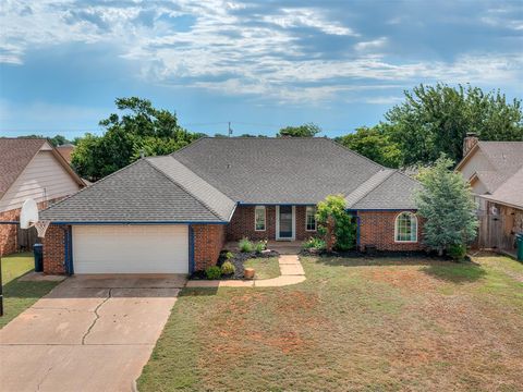 Photo of 11616 Century Drive, Oklahoma City, OK 73162 (MLS # 1229255)
