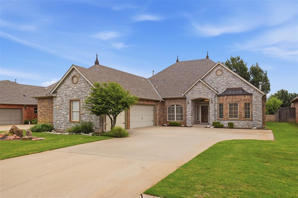 Photo 1 of 40 — 12508 Chateaux Road, Oklahoma City, OK 73142