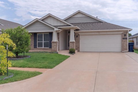 Photo of 12929 NW 4th Street, Yukon, OK 73099 (MLS # 1238825)