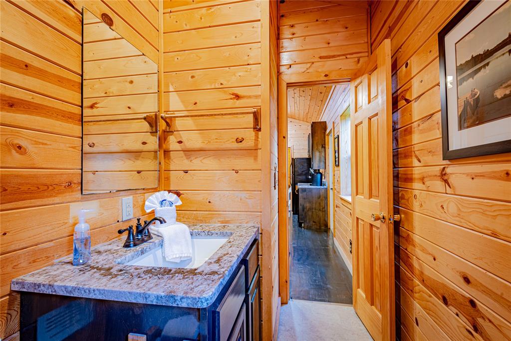 Broken Bow, Oklahoma, 74728, United States, 4 Bedrooms Bedrooms, ,4 BathroomsBathrooms,Residential,Active,2015857