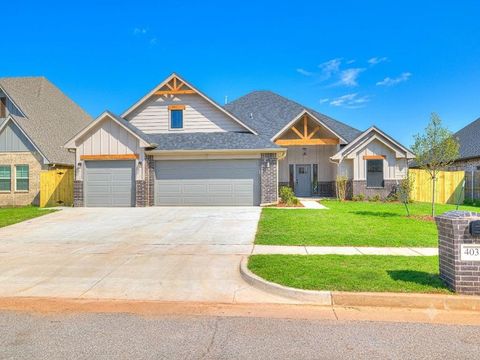 Photo of 401 Braxton Way, Yukon, OK 73099 (MLS # 1233010)