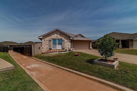 Photo of 19825 Brunswick Court, Edmond, OK 73012 (MLS # 1227901)