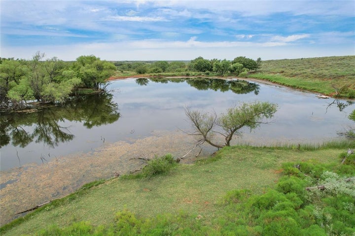 Photo 1 of 26 — N 1970 Rd Road, Elk City, OK 73644