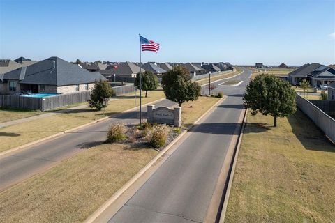 Photo of NW Gooder Simpson Blvd & Auburn Circle, Piedmont, OK 73078 (MLS # 1199448)