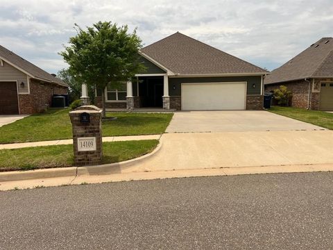 Photo of 14109 Kenley Way, Oklahoma City, OK 73142 (MLS # 1237539)