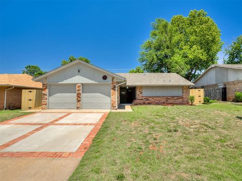 Photo of 1305 Apollo Road, Edmond, OK 73003 (MLS # 1229504)