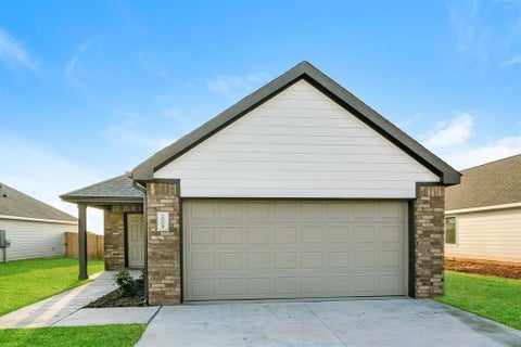 Photo of 2009 Dogwood Drive, El Reno, OK 73036 (MLS # 1246123)