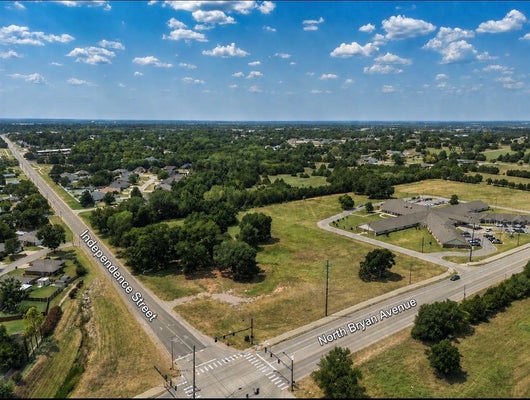 1601 N BRYAN AVE, SHAWNEE, OK 74804 - Image 0404ff32e536f27ff3555eb25b2d4202/2408898511