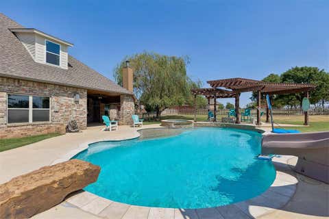 Photo of 22982 Crossfield Court, Edmond, OK 73025 (MLS # 1242460)