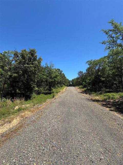 Photo of 61 Vista Ridge Trail, Watson, OK 74957 (MLS # 1229407)