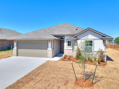 Photo of 1019 SE 16th Terrace, Newcastle, OK 73065 (MLS # 1217415)