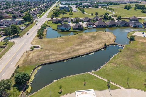 Photo of Landon Lane, Yukon, OK 73099 (MLS # 1234305)