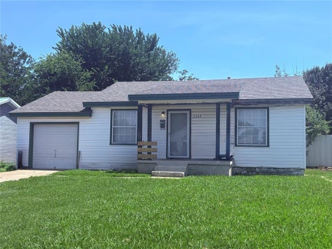Photo of 1342 South Drive, Oklahoma City, OK 73119 (MLS # 1250991)