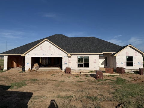 Photo of 2621 Secretariat Pass, Guthrie, OK 73044 (MLS # 1242154)