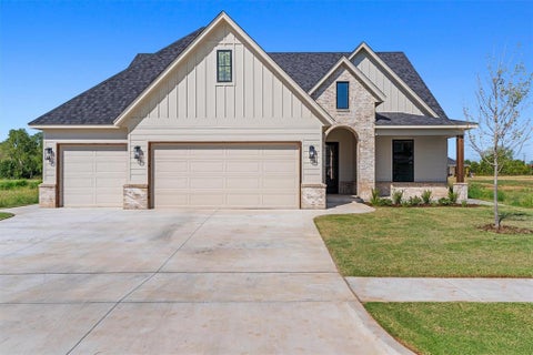Photo of 2913 River Birch Lane, Yukon, OK 73099 (MLS # 1248813)