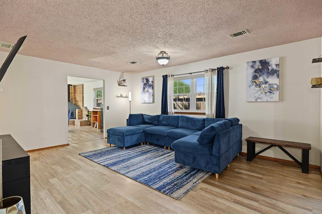 2524 SW 66th Street