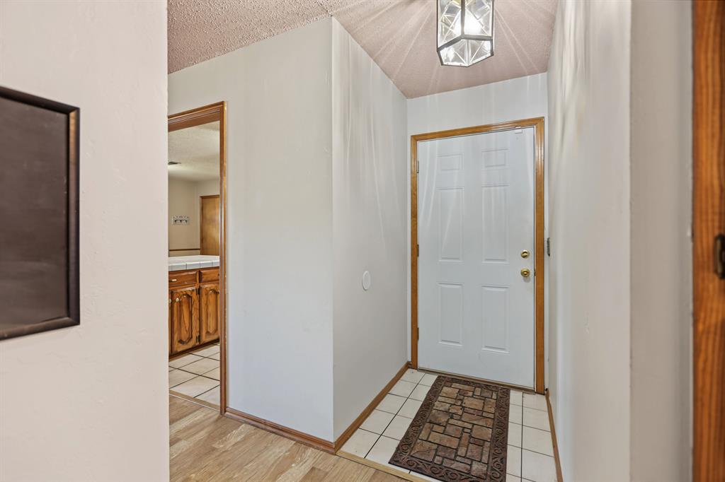 2524 SW 66th Street