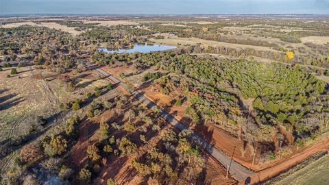 Photo of 7469 Old Oak Trail, Guthrie, OK 73044 (MLS # 1147817)
