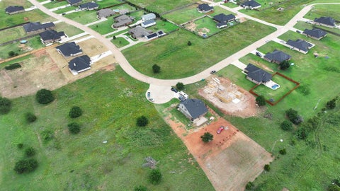 Photo of 9572 Vista Reach, Edmond, OK 73025 (MLS # 1234019)