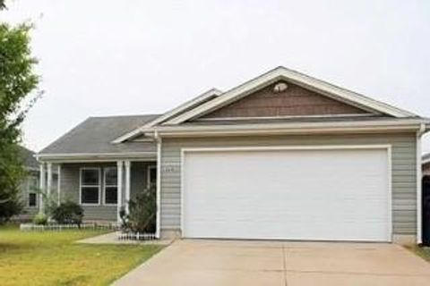 Photo of 1804 NW 143rd Street, Edmond, OK 73013 (MLS # 1229972)