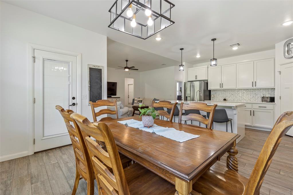 Shawnee, Oklahoma 74804, United States, 4 Bedrooms Bedrooms, ,2 BathroomsBathrooms,Residential,Active,169817