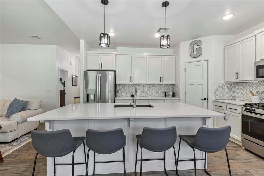 Shawnee, Oklahoma 74804, United States, 4 Bedrooms Bedrooms, ,2 BathroomsBathrooms,Residential,Active,169817