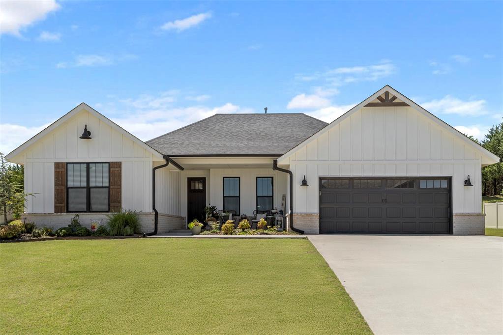 Shawnee, Oklahoma 74804, United States, 4 Bedrooms Bedrooms, ,2 BathroomsBathrooms,Residential,Active,169817