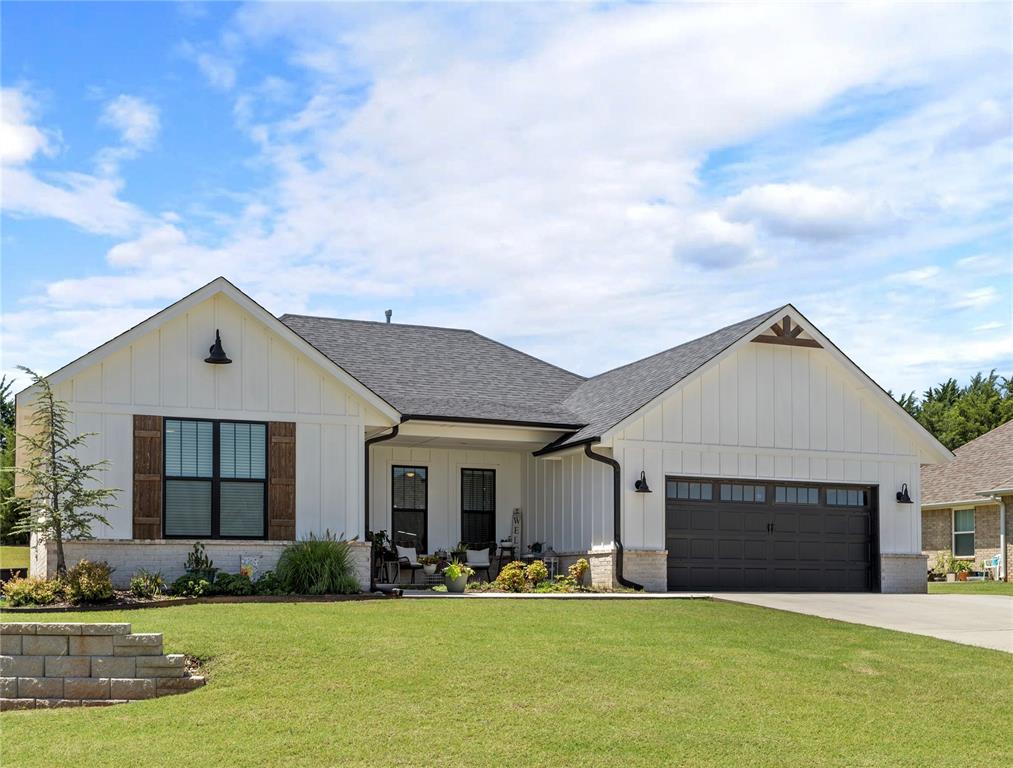 Shawnee, Oklahoma 74804, United States, 4 Bedrooms Bedrooms, ,2 BathroomsBathrooms,Residential,Active,169817