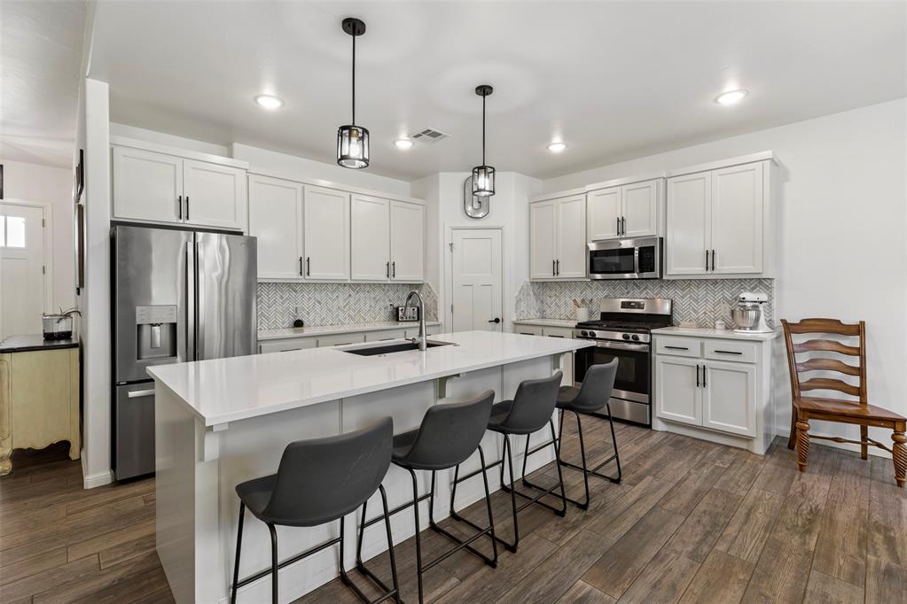 Shawnee, Oklahoma 74804, United States, 4 Bedrooms Bedrooms, ,2 BathroomsBathrooms,Residential,Active,169817