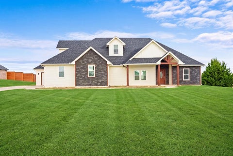 Photo of 4351 Whitetail Drive, Guthrie, OK 73044 (MLS # 1252352)