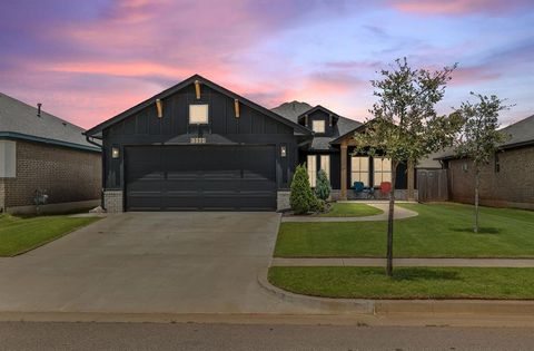 Photo of 13321 SW 5th Street, Yukon, OK 73099 (MLS # 1237875)