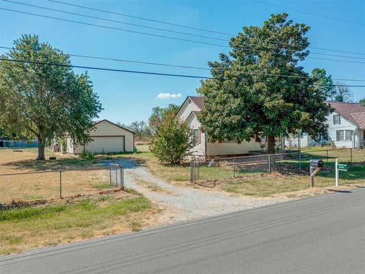 11810 E DRAPER AVE, CHOCTAW, OK 73020 - Image 089bf3283fbcbfe09bbdbc3480c4acdf/946004726
