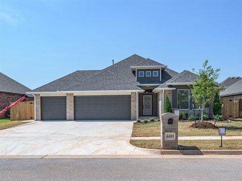 Photo of 4601 Hidalgo Avenue, Mustang, OK 73064 (MLS # 1191328)