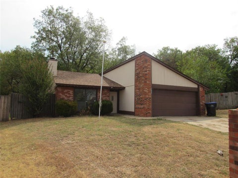 Photo of 105 Stonewood Drive, Noble, OK 73068 (MLS # 1251204)