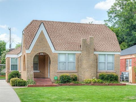 Photo of 2836 NW 20th Street, Oklahoma City, OK 73107 (MLS # 1215593)