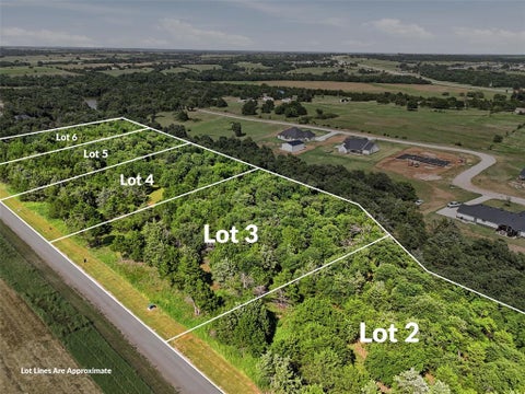 Photo of 940 Creekside Trail #003, Guthrie, OK 73044 (MLS # 1241333)