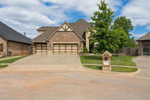 Photo of 1314 Ladera Circle, Moore, OK 73160 (MLS # 1228032)