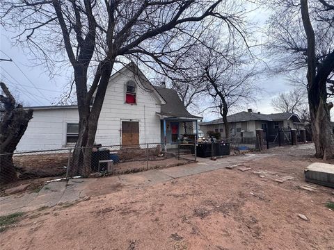 Photo of 2414 S Broadway Avenue, Oklahoma City, OK 73109 (MLS # 1232450)