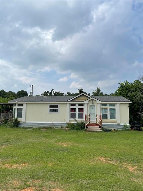 Photo of 13595 202nd Street, Blanchard, OK 73010 (MLS # 1229844)